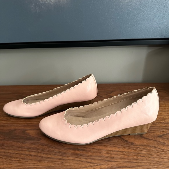 Blush wedge shoes US10 - Picture 3 of 5